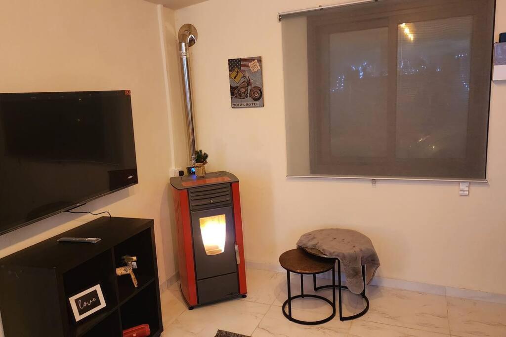 Safari House With Fireplace Будинок відпочинку *